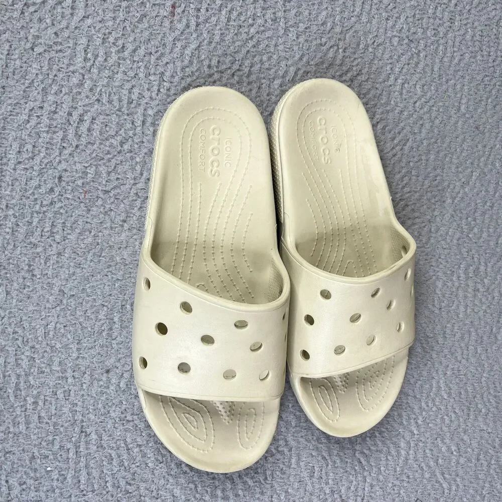 CROCS Iconic Comfort Slides Mens 13 Sandals Waterproof Pool Lake Beach Summer